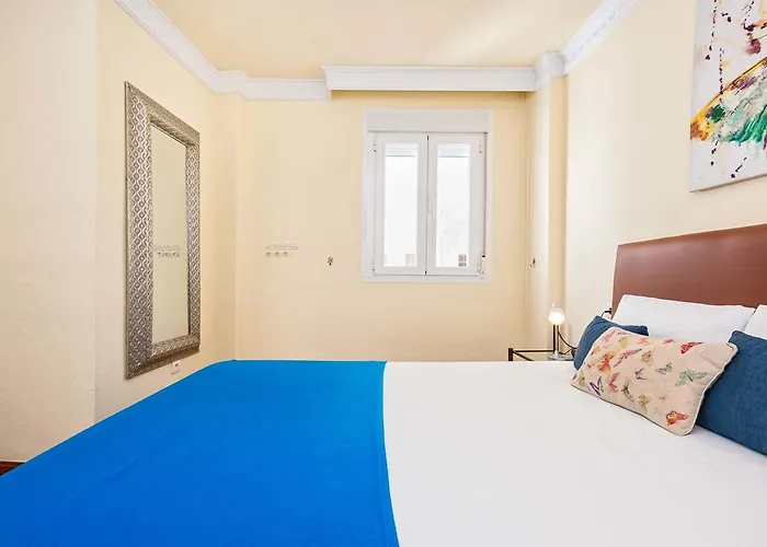 Emma Penthouse In By Solaga Homes Apartmán